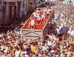 bunol2.jpg (58399 bytes)