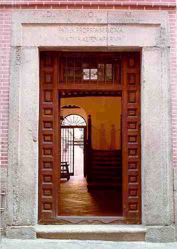 mlope.jpg (18765 bytes)